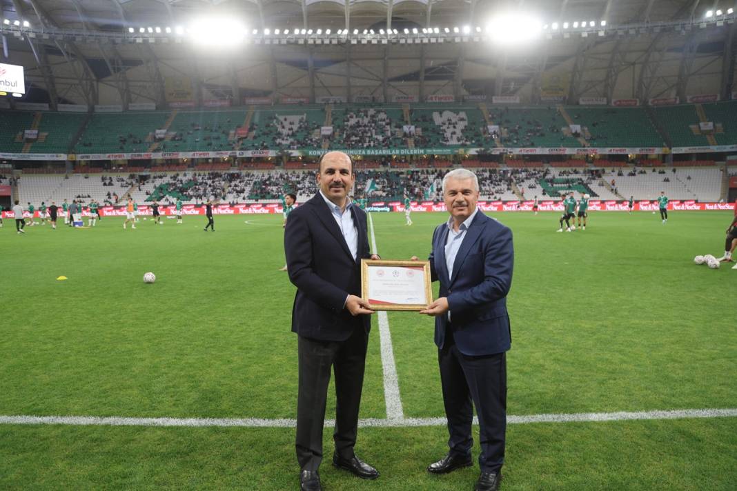 Konya Büyükşehir Belediye Stadyumu'ndan Türkiye'de bir ilk 2